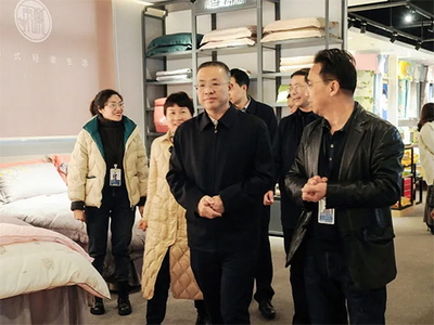 新余市市委常委、市委副書記一行蒞臨雨蘭家紡調研